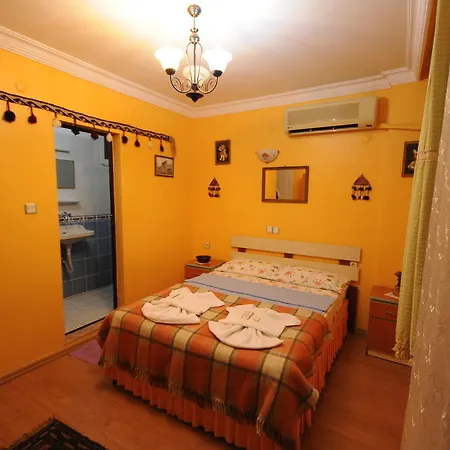 Efes Antik Hotel 2*