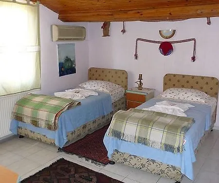 Efes Antik Hotell 2*